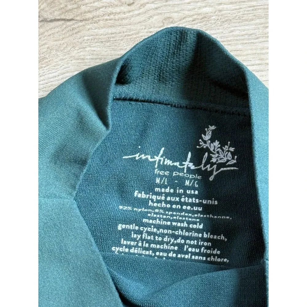 EUC Womens No Turning Back Top Intimantely Free People hunter green USA made M/L